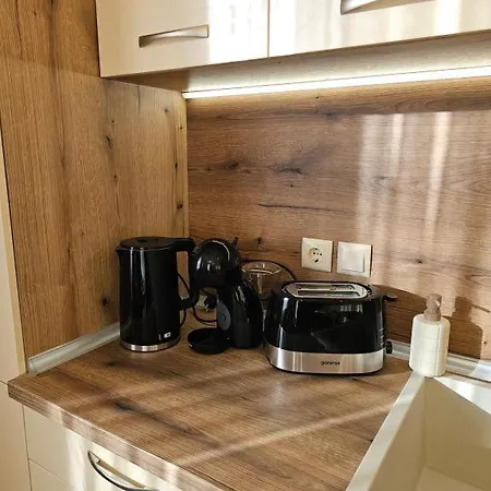Apartment Ski Holiday Accommodation *