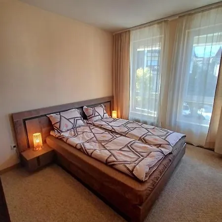 Apartment Ski Holiday Accommodation *